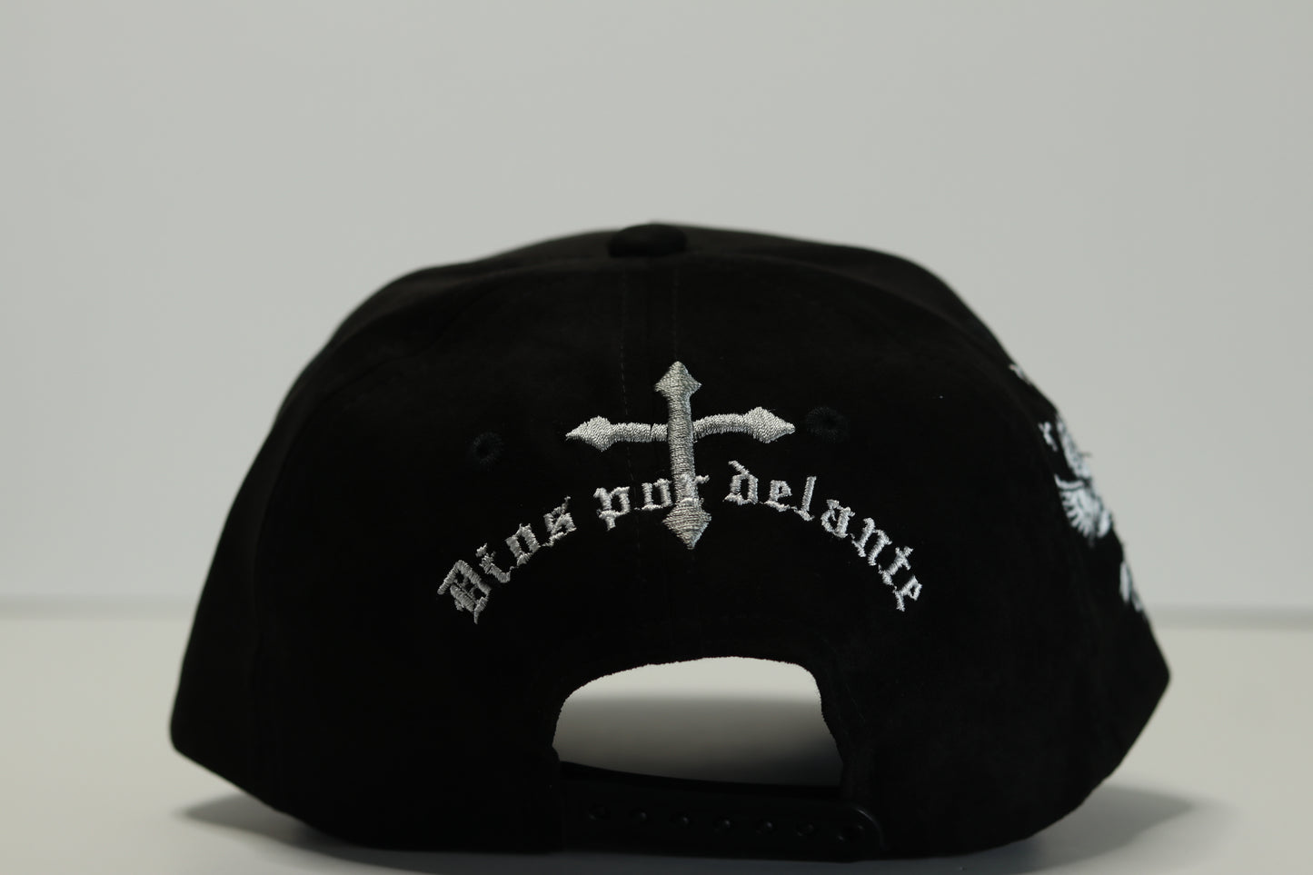 Amorous Signature Hat